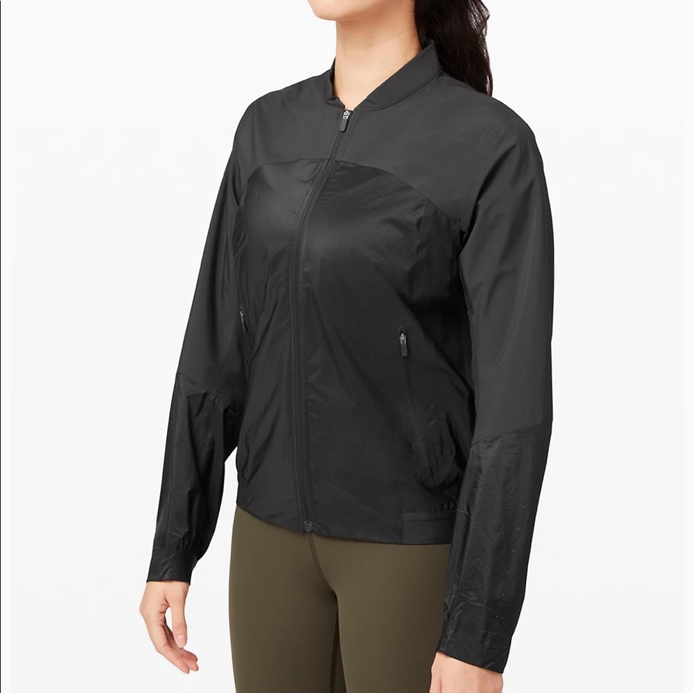 Lululemon Black Run On Waterproof Jacket